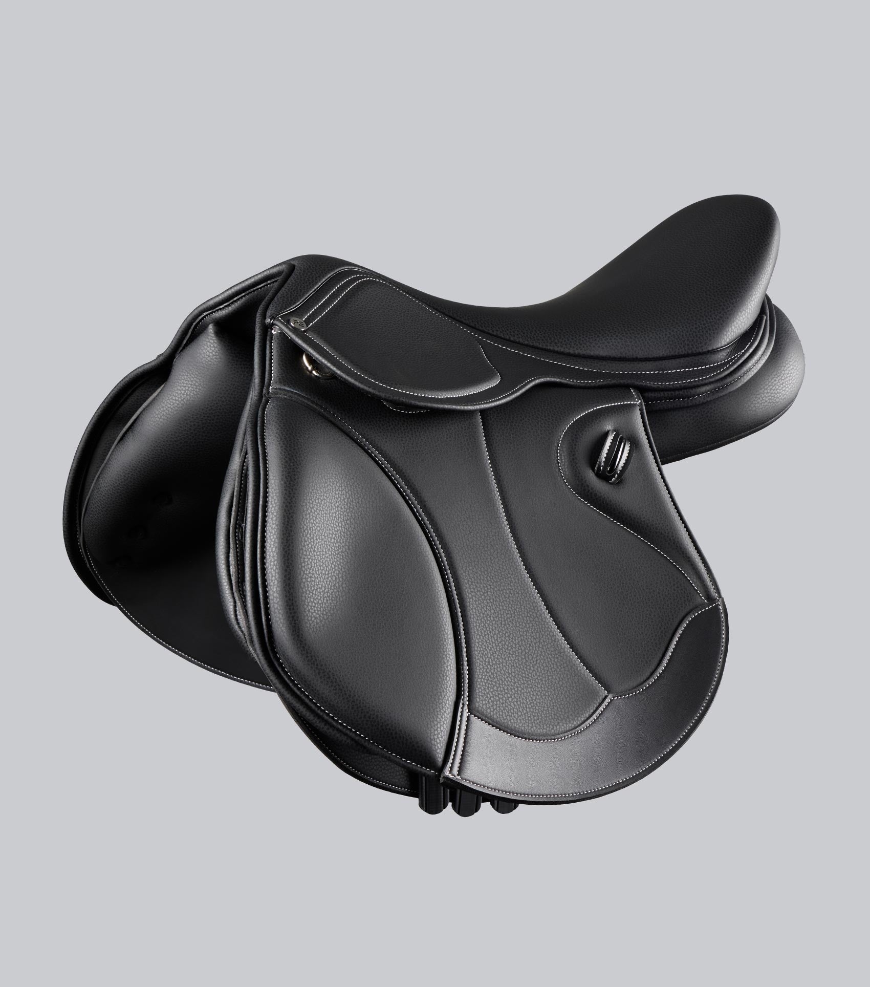 bastia-synthetic-jump-saddle-