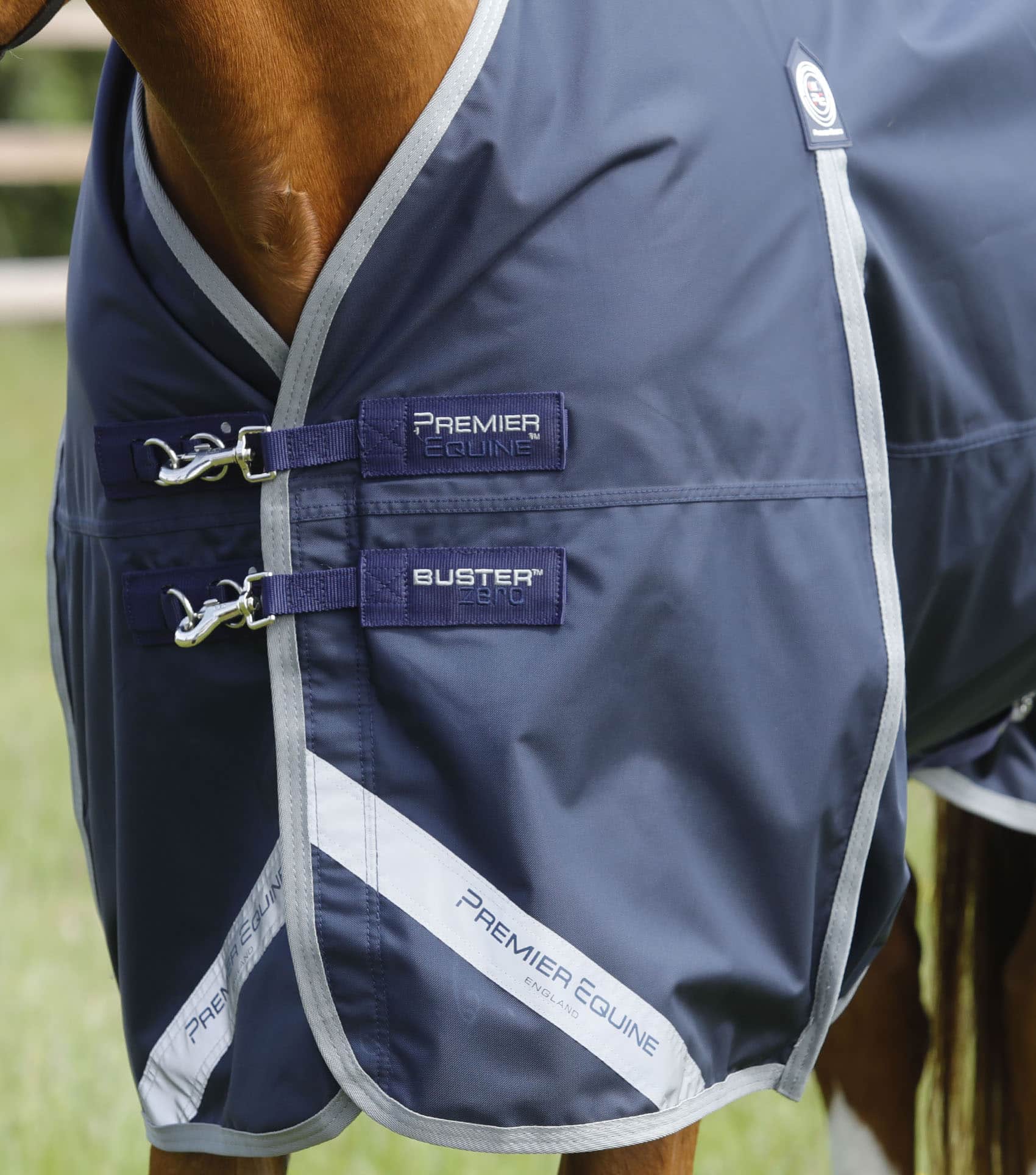 Premier Equine Buster Zero Original Turnout Rug in Burgundy Premier Equine Buster Zero Original Turnout Rug in Burgundy