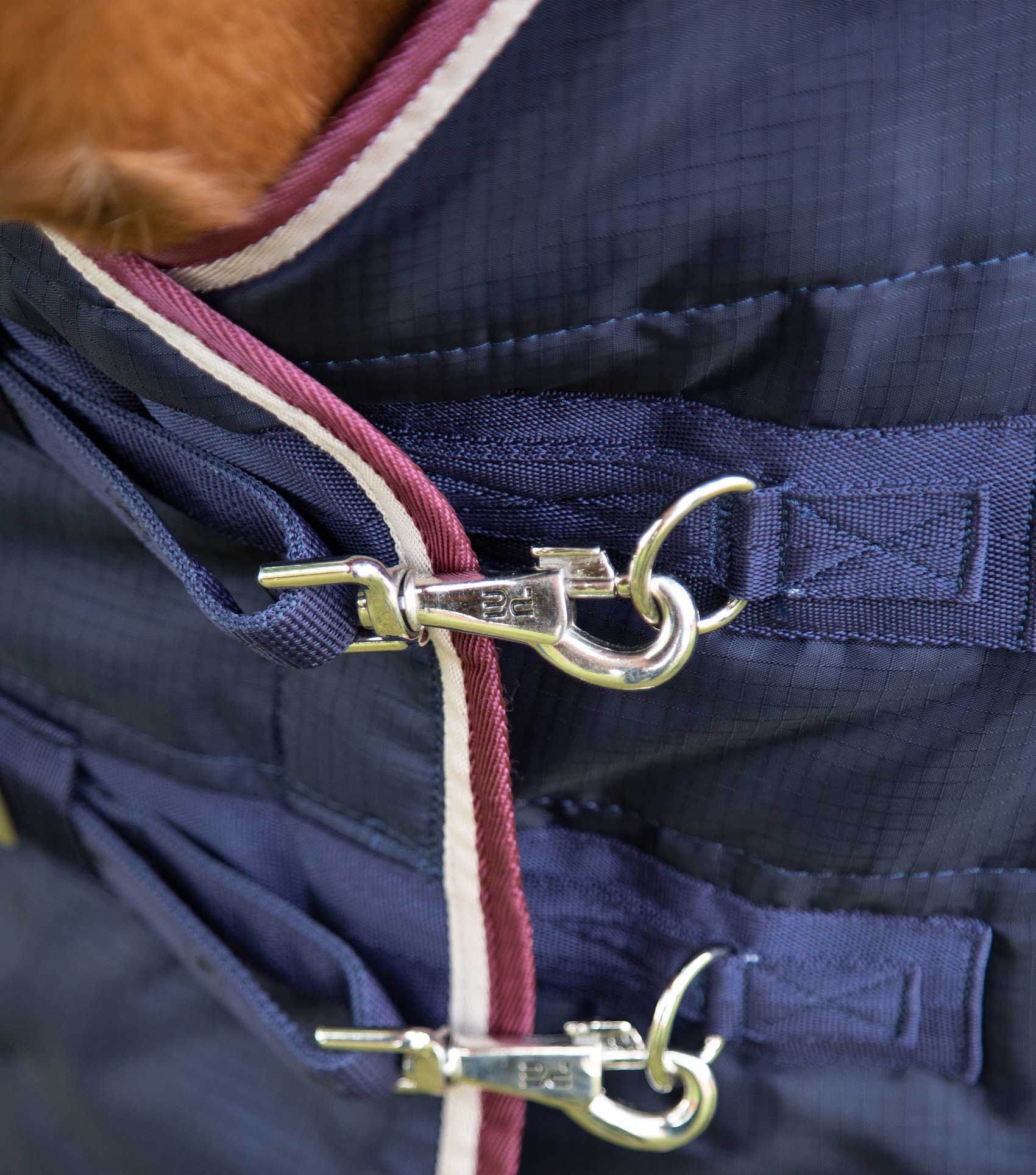 Garissa Stable Rug 100g Navy Premier Equine Int. Ltd.