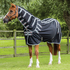 magnet horse rug black