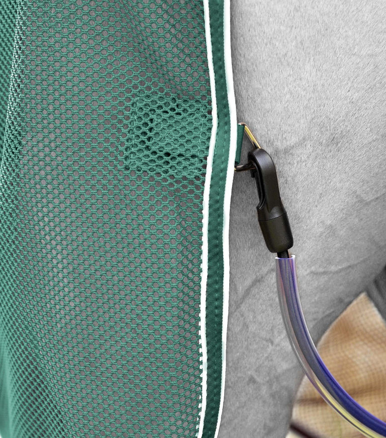 Atlas mesh horse cooler rug