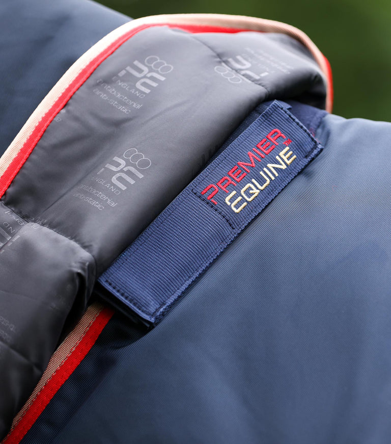 Buster 100g Turnout Rug with Snug-Fit Neck Cover