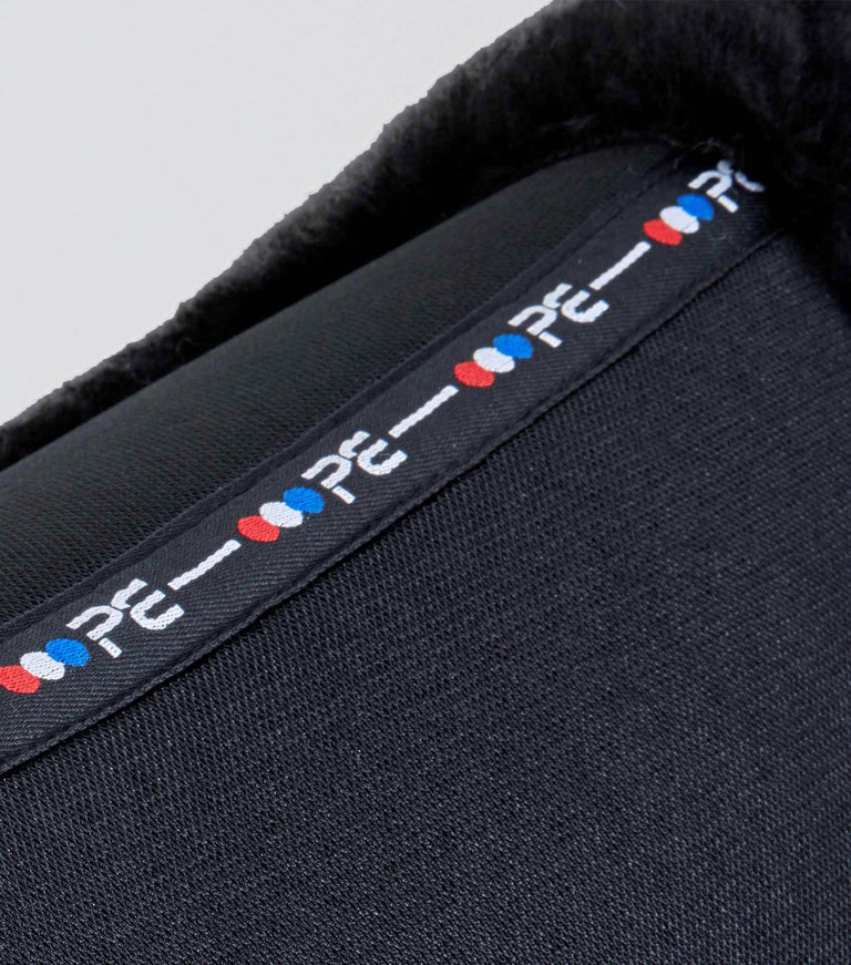 Close Contact Airtechnology Shockproof Wool Saddle Pad - GP/Jump Square