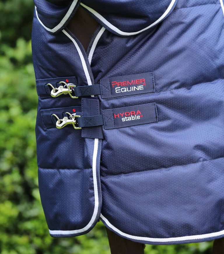 Hydra 200g Stable Rug with Neck Cover