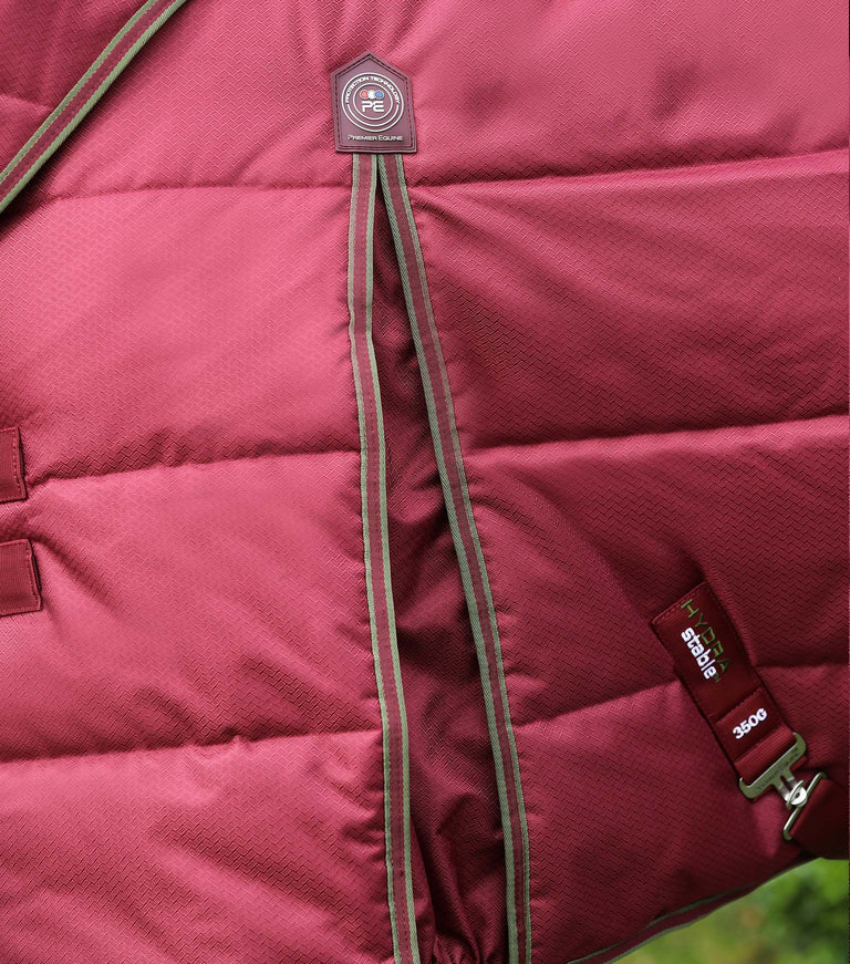 Hydra 350g Stable Rug with Neck Cover