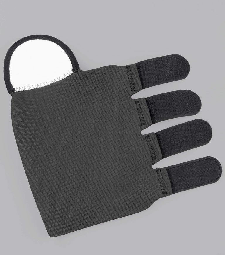 Padded Horse Tail Guard with Tail Bag