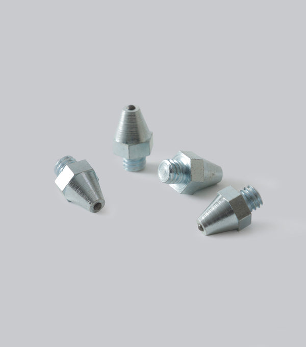 Studs pointed for varying ground and jumping (Set of 4)