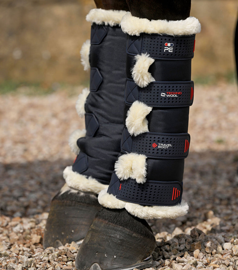 Techno wool travel boots