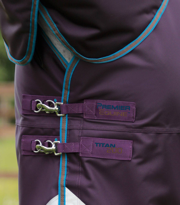 Titan 200g Turnout Rug with Snug-Fit Neck Cover