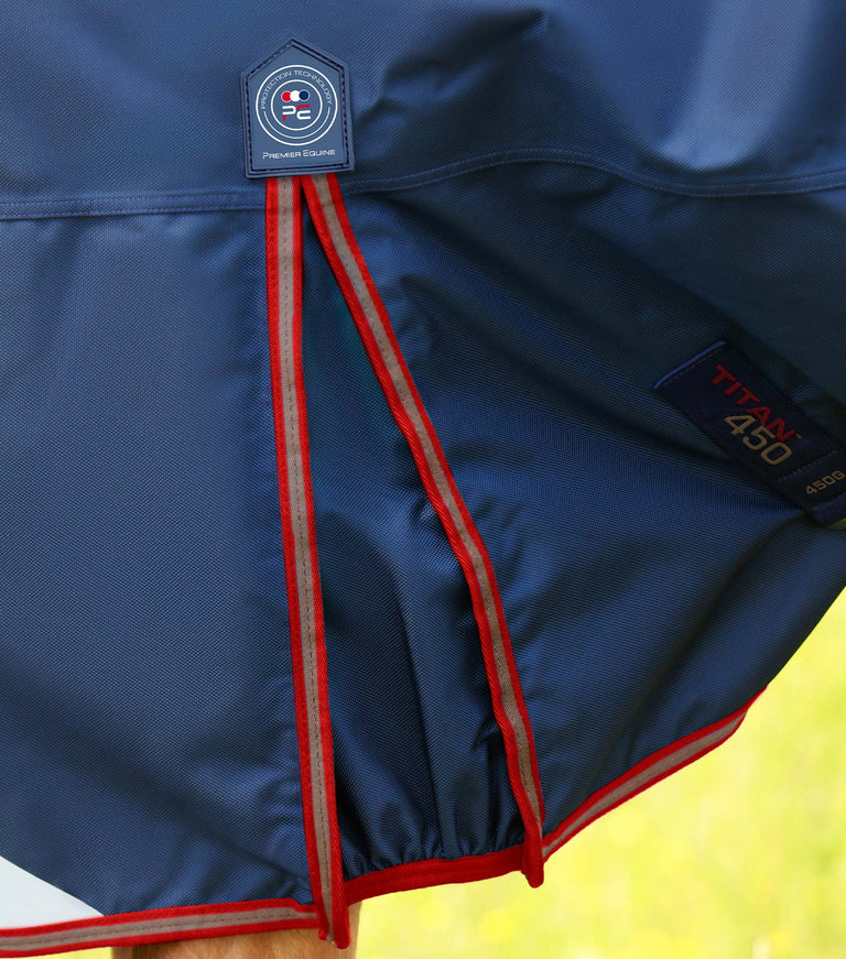 Titan 450g Turnout Rug with Snug-Fit Neck Cover