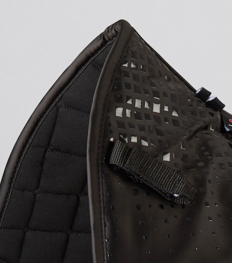 Armada Close Contact Dressage Square