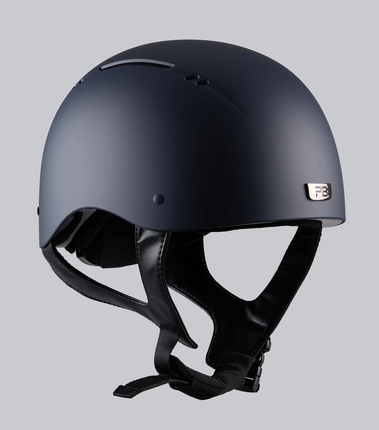 artemis jockey skull matte