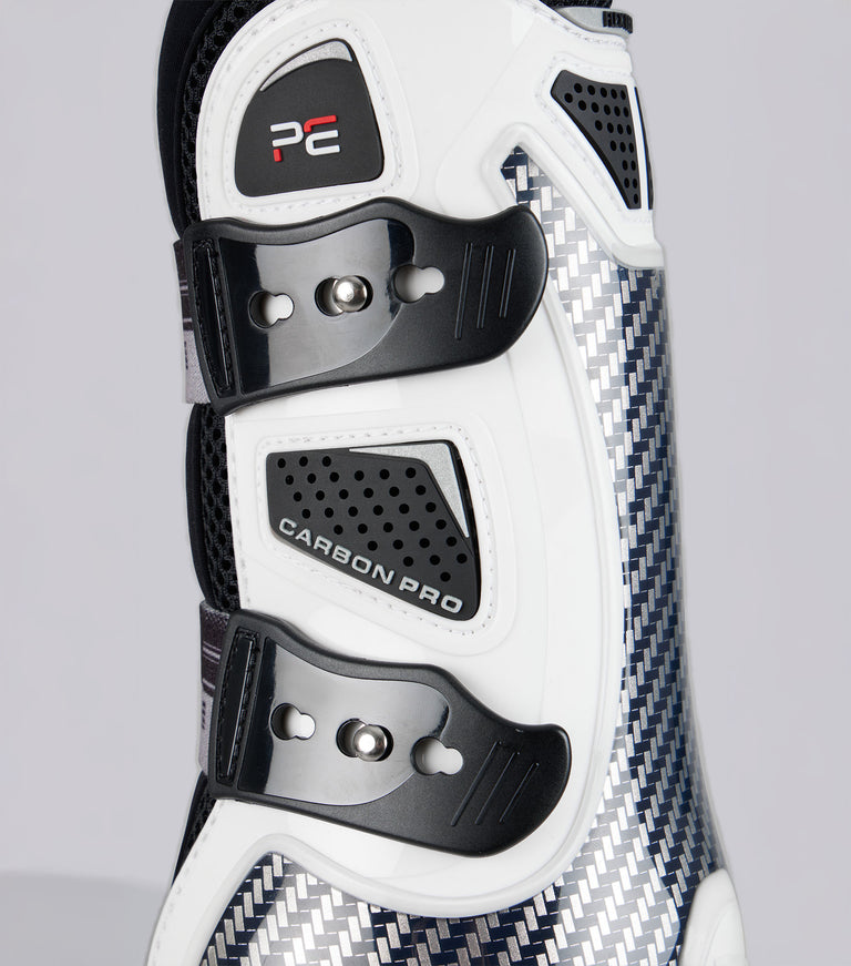EX DISPLAY - Carbon Pro Tendon Boots