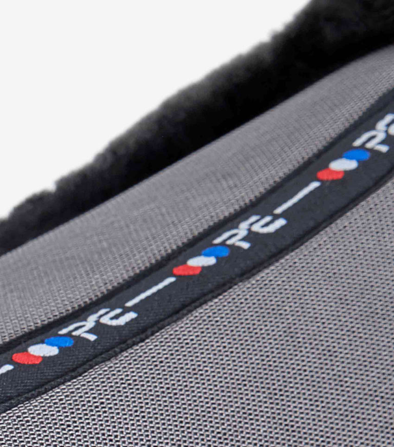 Close Contact Airtechnology Shockproof Wool Saddle Pad - Dressage Square