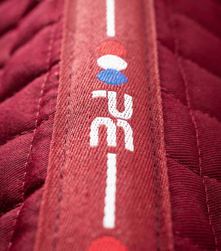 Close Contact Cotton Dressage Saddle Pad