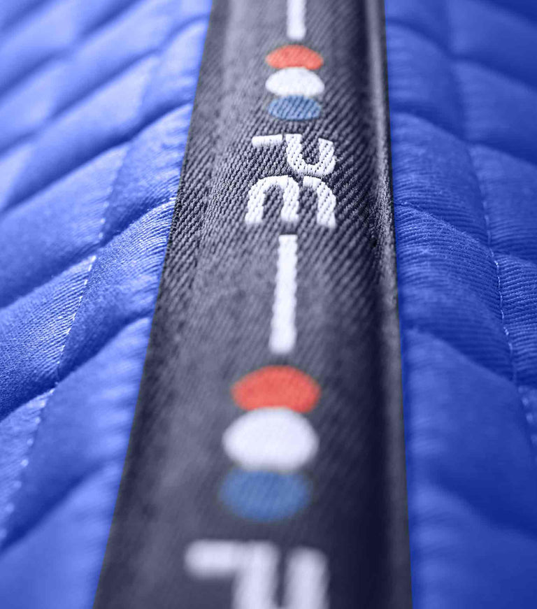 Close Contact European Cotton Saddle Pad - Dressage Square