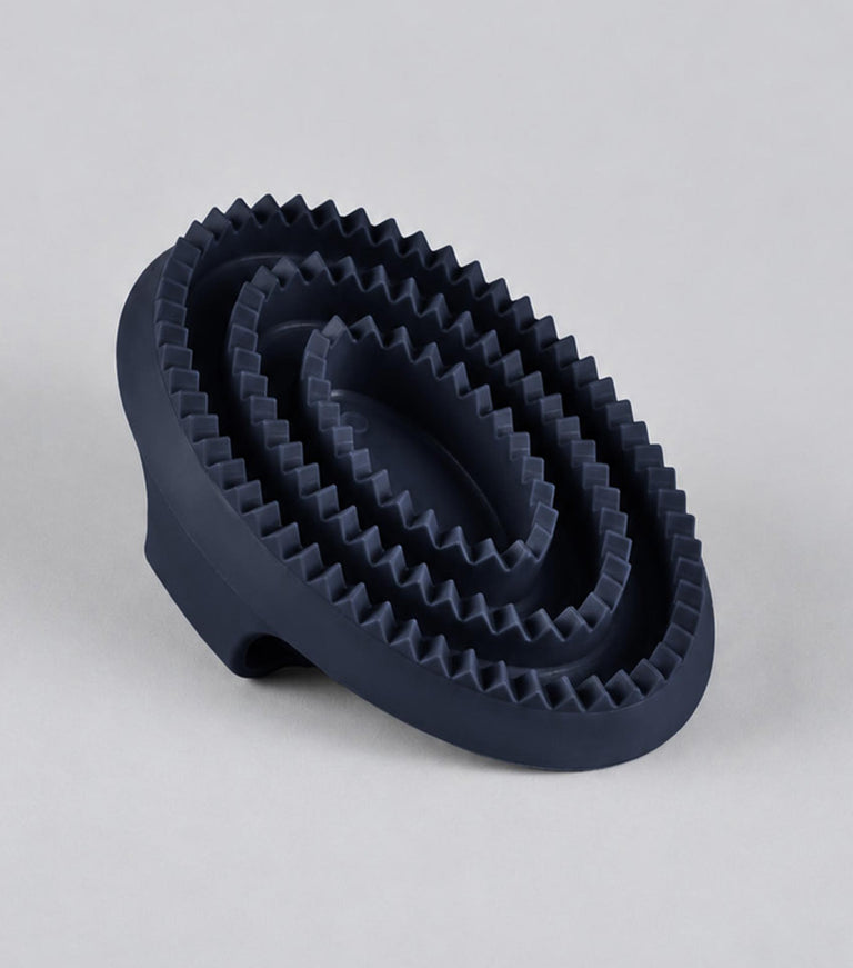 rubber curry comb