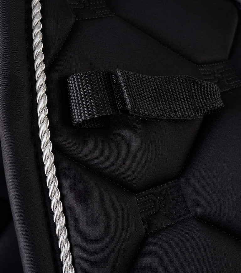 Saltare Close Contact Dressage Square