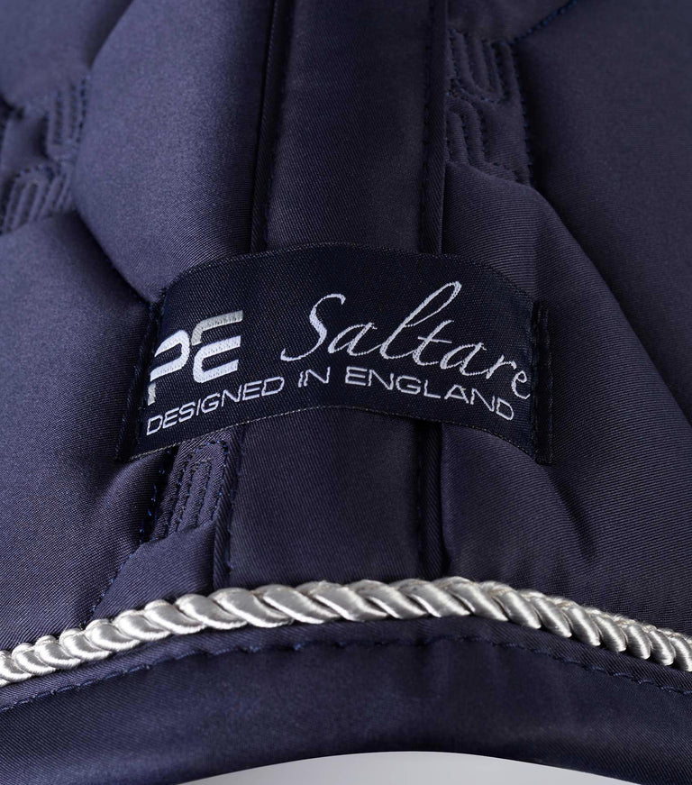 Saltare Close Contact Dressage Square
