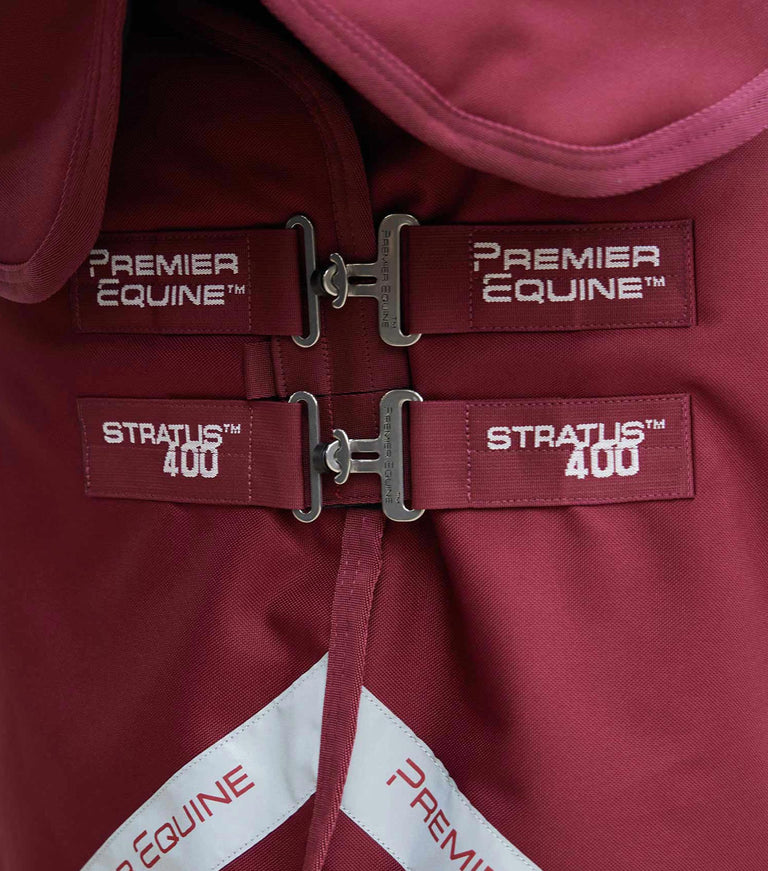 Stratus 1200 Series 400g Turnout Rug with Classic Neck Cover