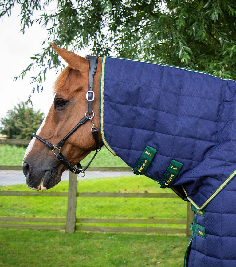 Lucanta 450g Stable Rug with Neck Cover