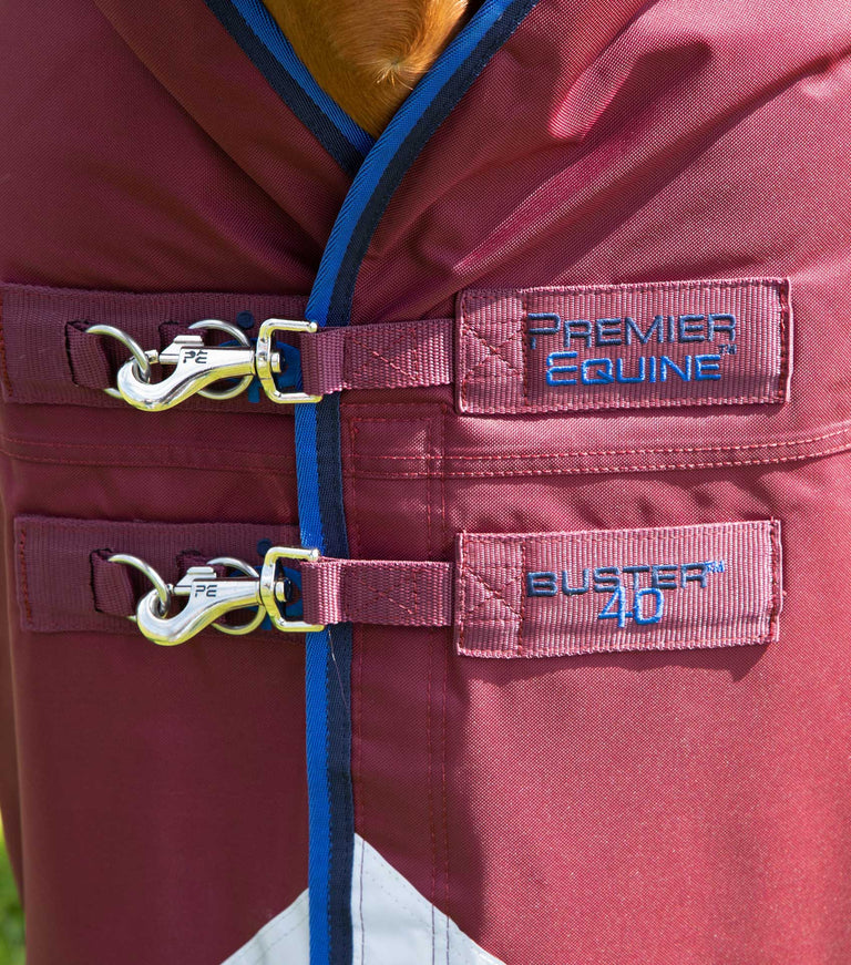 Buster 40g Turnout Rug with Classic Neck Cover