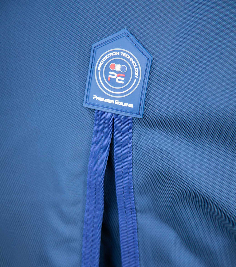 Buster Storm 420g Combo Turnout Rug with Classic Neck