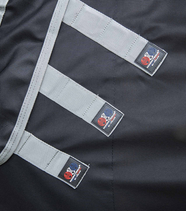 Magni-Teque Magnetic Horse Rug with Neck Cover