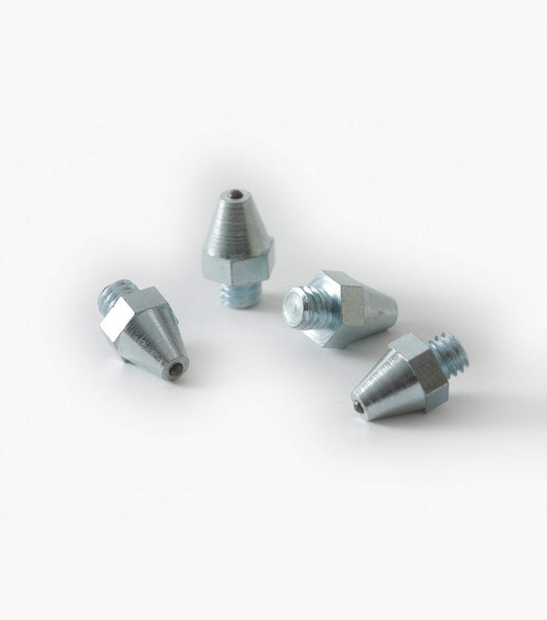 Studs pointed for varying ground and jumping (Set of 4)